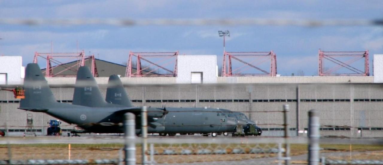 RCAF aircraft at CFB Trenton (8 Wing) in Quinte West